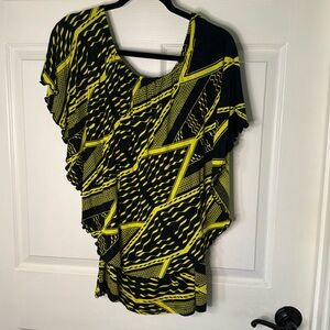 Missing Polynesia Blouse. Size 3